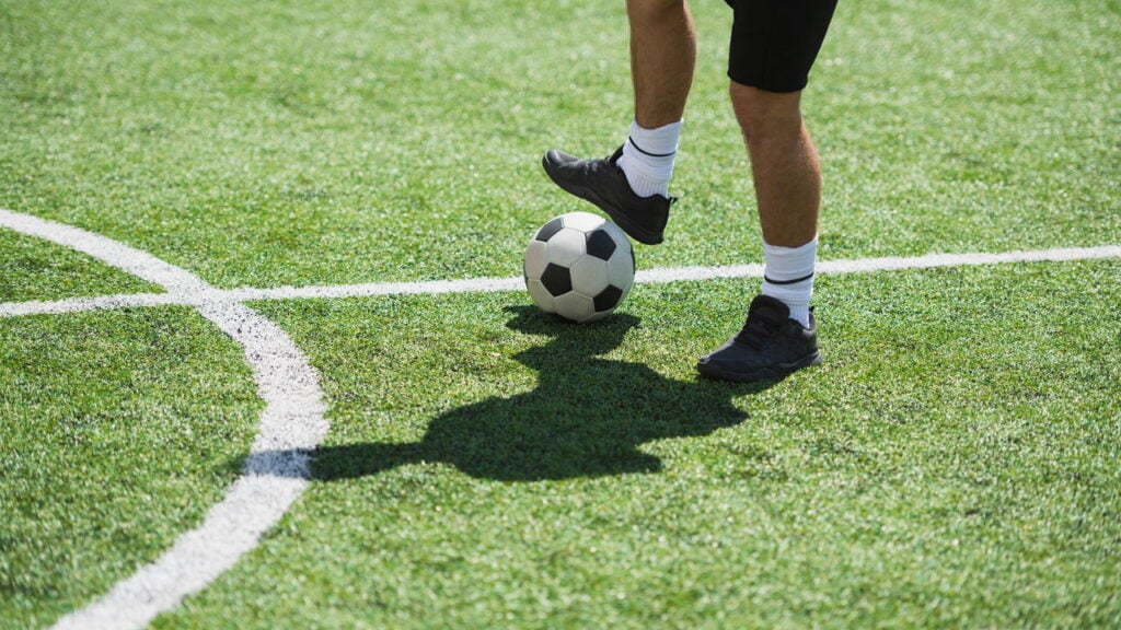 Guia definitivo da evolução e design das bolas de futebol