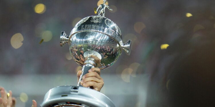 Onde comer e se divertir perto do Engenhão antes da Libertadores