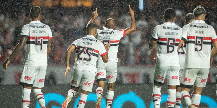Melhores opções de transporte para Atlético Nacional x São Paulo em Medellín