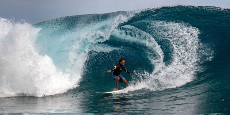 Lugares para comer e relaxar durante o WSL em Teahupoo