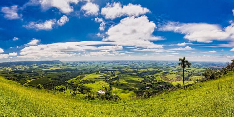 Pequena cidade paulista virou refúgio de saúde e bem-estar no Brasil