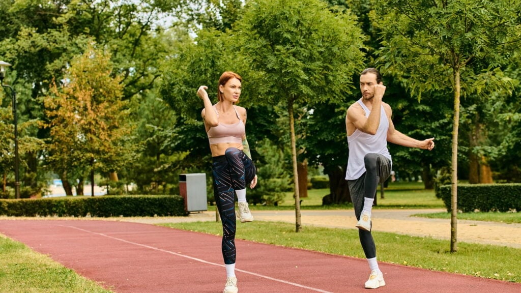 Você sente dor lateral ao correr? Veja o que pode estar fazendo errado