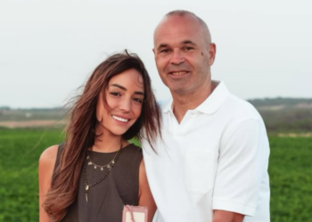 Camareira que não deu bola para Iniesta, se casou com ele e hoje tem marca milionária