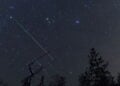 Chuva de meteoros espetacular iluminou o céu com até 100 estrelas cadentes por hora