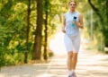 É melhor correr de manhã ou à noite? Veja o que dizem os estudos