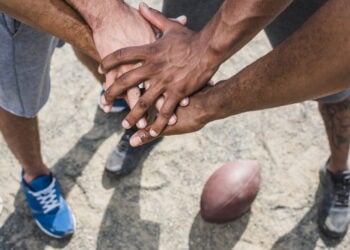 Esporte em equipe é o segredo para mais saúde emocional