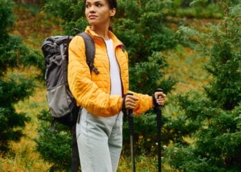 Como aproveitar as férias praticando esportes de aventura seguros