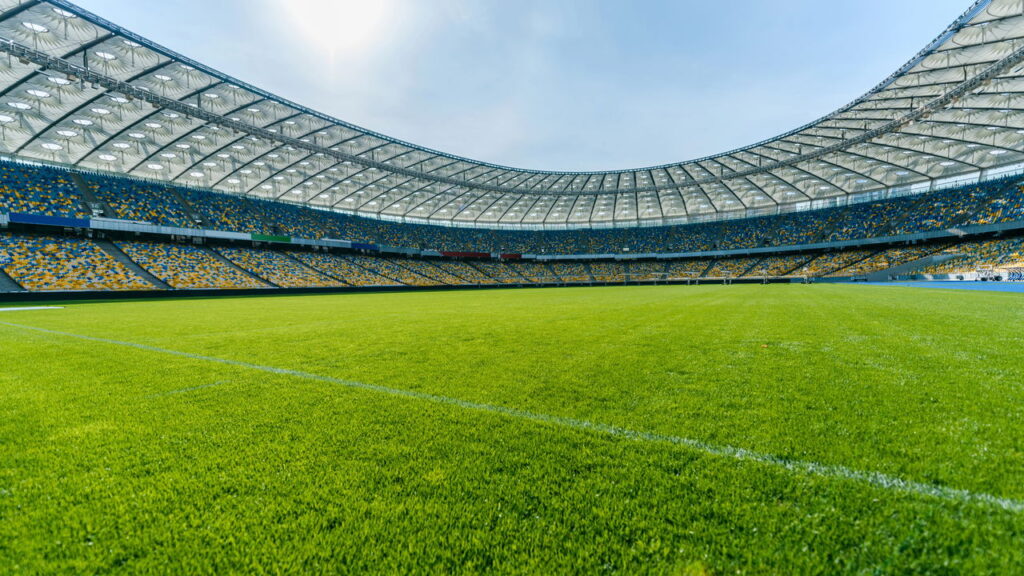 A revolução da iluminação dos estádios no futebol moderno