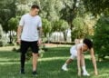 Esses equipamentos gratuitos substituem academia e ninguém usa direito