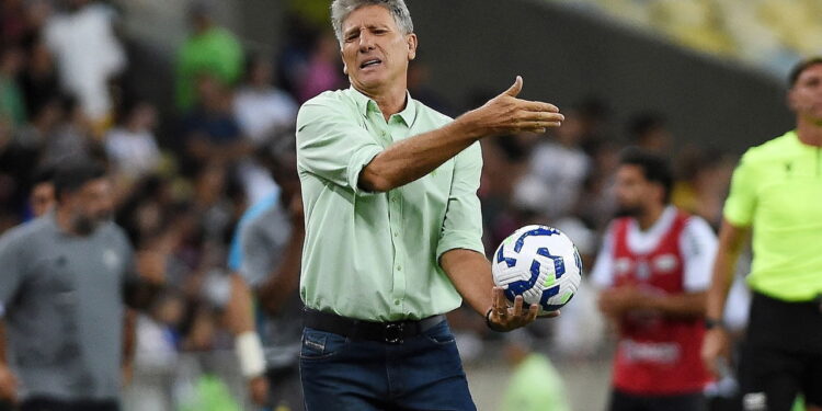 Desconforto no banco pode prejudicar decisões táticas na Copa do Brasil