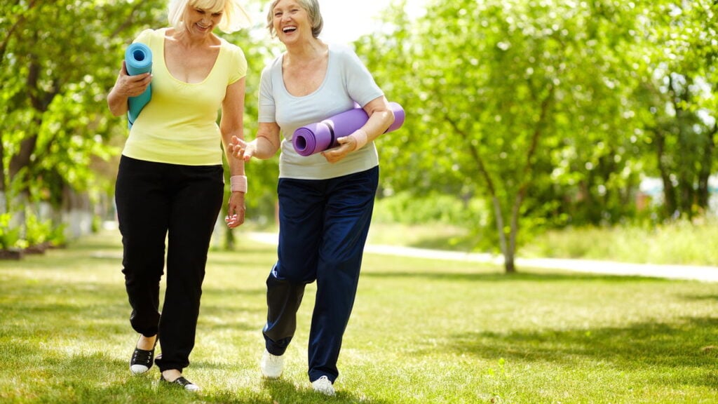 Três esportes ideais para manter o corpo ativo na terceira idade