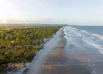 Destino baiano surpreende com natureza intocada, museus interativos e esportes radicais
