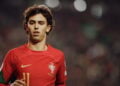11 casas de banho, 7 quartos, 2 piscinas, sala de cinema e muito mais. Mansão milionária de João Félix já tem comprador