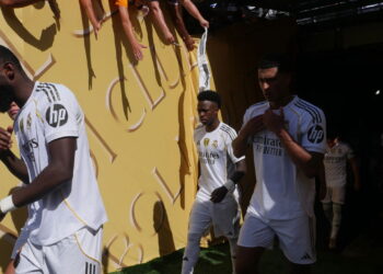Clubes de futebol e moda se unem para criar coleções exclusivas