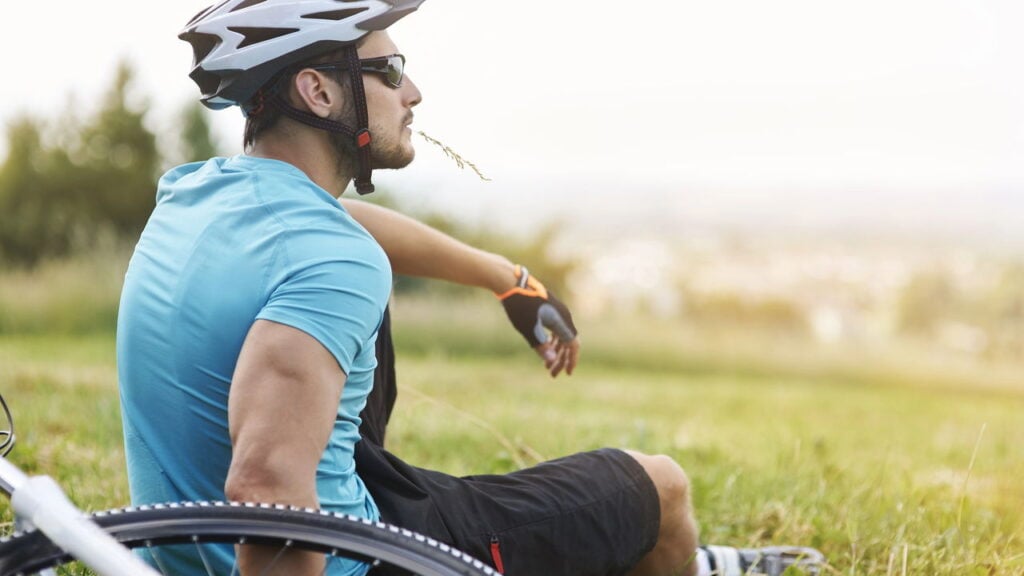 Como o design funcional transforma uniformes de ciclismo