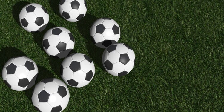 A evolução das bolas de futebol da tradição à tecnologia moderna
