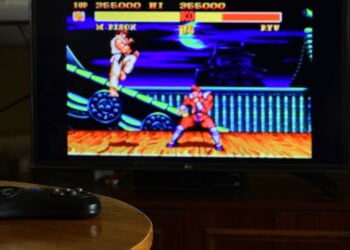 Street Fighter 6 lança trajes de banho e explode em popularidade com visual de verão dos lutadores