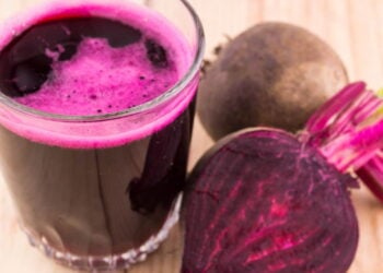 Atletas bebem este suco natural antes do treino para ter mais resistência e energia