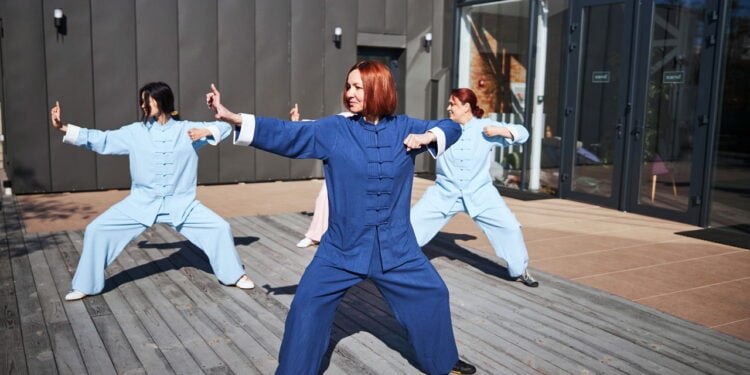 Como o Tai Chi ajuda a relaxar e manter a mente focada