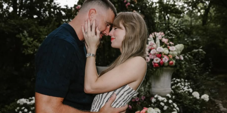 Travis Kelce tentou entregar telefone para Taylor Swift e acabaram noivos