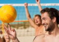 Regras do vôlei de praia para iniciantes que querem evoluir rápido