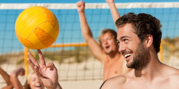 Regras do vôlei de praia para iniciantes que querem evoluir rápido