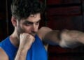 O segredo das artes marciais para conquistar uma postura perfeita