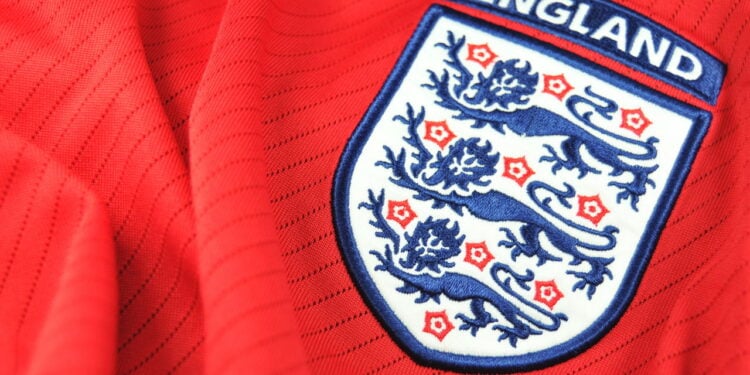 O poder da camisa de futebol na moda urbana mundial