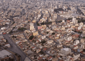Em Contagem, a ginástica de trampolim vem ganhando destaque - Fonte: (YouTube/FUI VOANDO - Duke Drones)