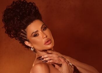 O segredo de Gracyanne Barbosa para ter o tanquinho em casa