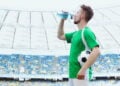Nutrição descanso e hidratação tornam o futebol um estilo de vida