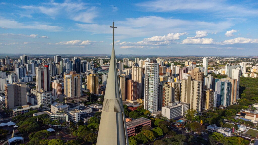 Cidade paranaense tem estádio de 1957 que virou cartão-postal e atrai turistas