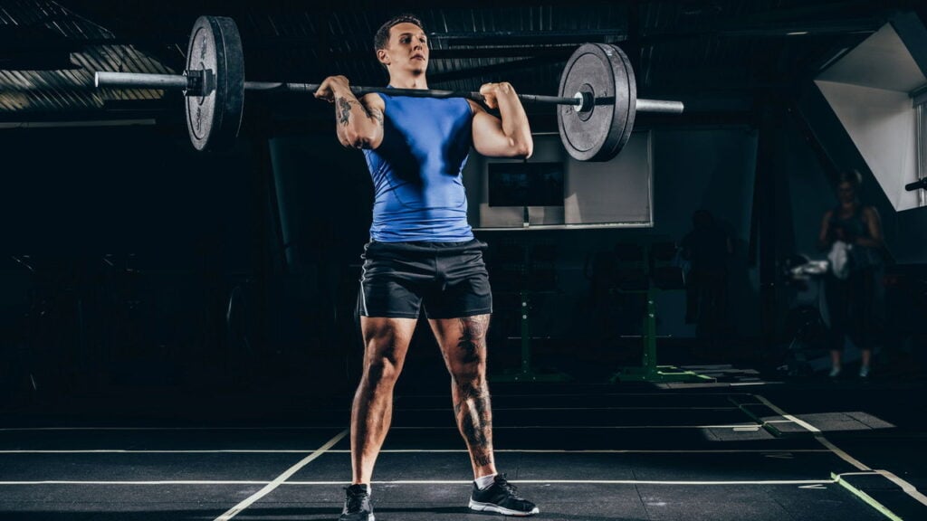 A musculação é o treino que fortalece corpo e mente