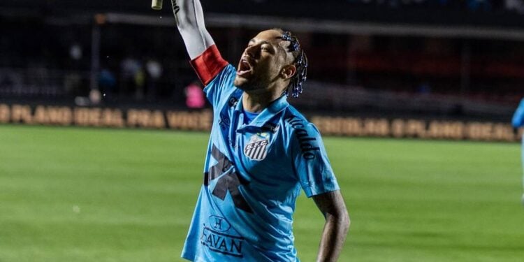 Como o Santos utiliza equipamentos modernos para treinar Neymar