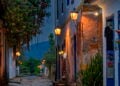 Cidade colonial do Rio de Janeiro combina culinária caiçara com aventura na natureza exuberante