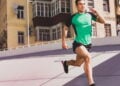 A técnica de respiração que pode transformar sua corrida e sua mente